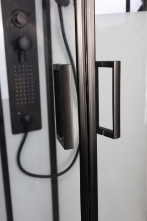 69020134gdblack_11.jpg