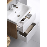 ci0106db_4.jpg
